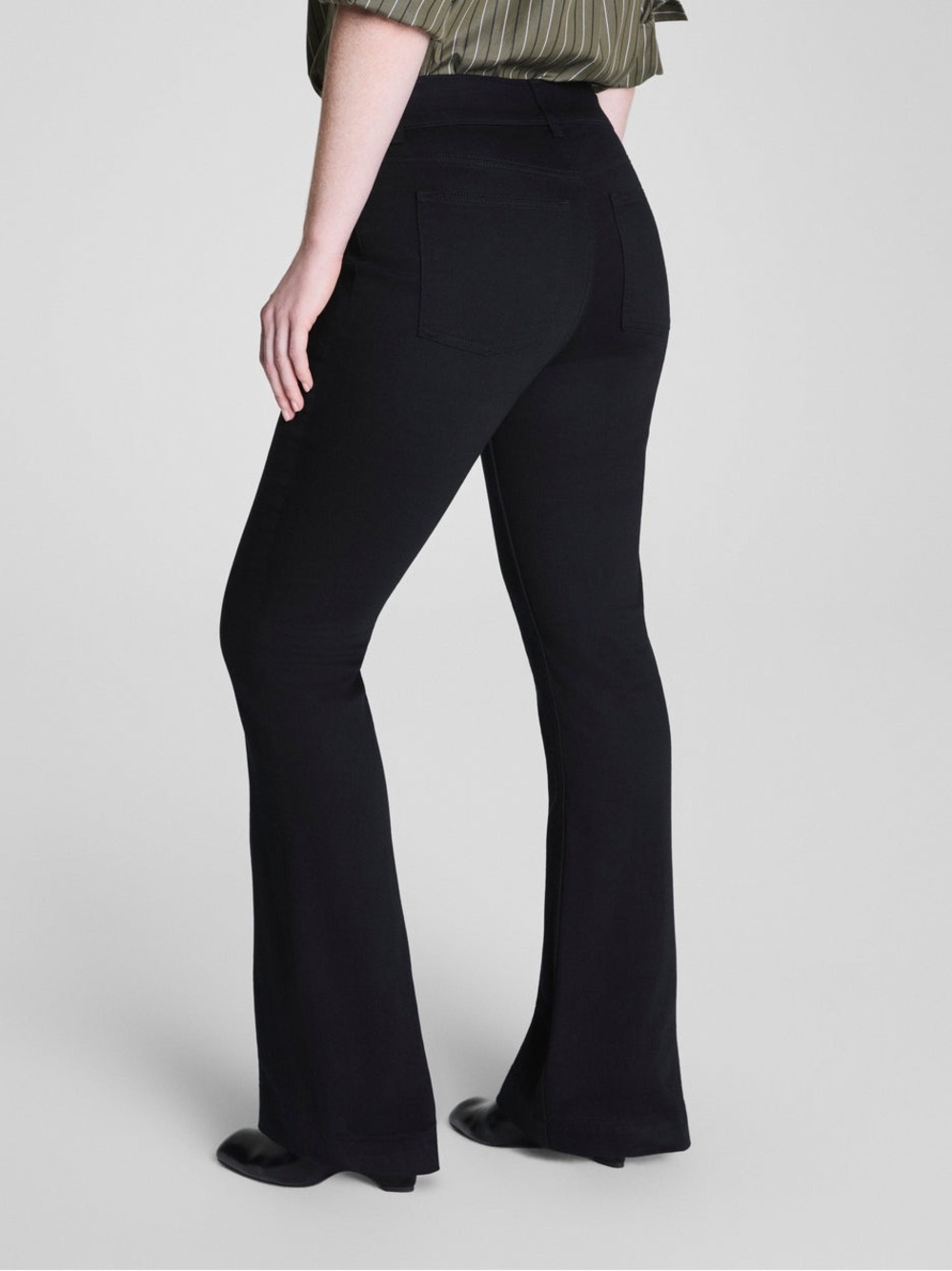 SPANXsculpt ReDefine Flare Jeans Size 14 Hadlock Wash Black  NWT
